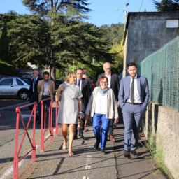 La cantine du collège délocalisée au gymnase COSEC